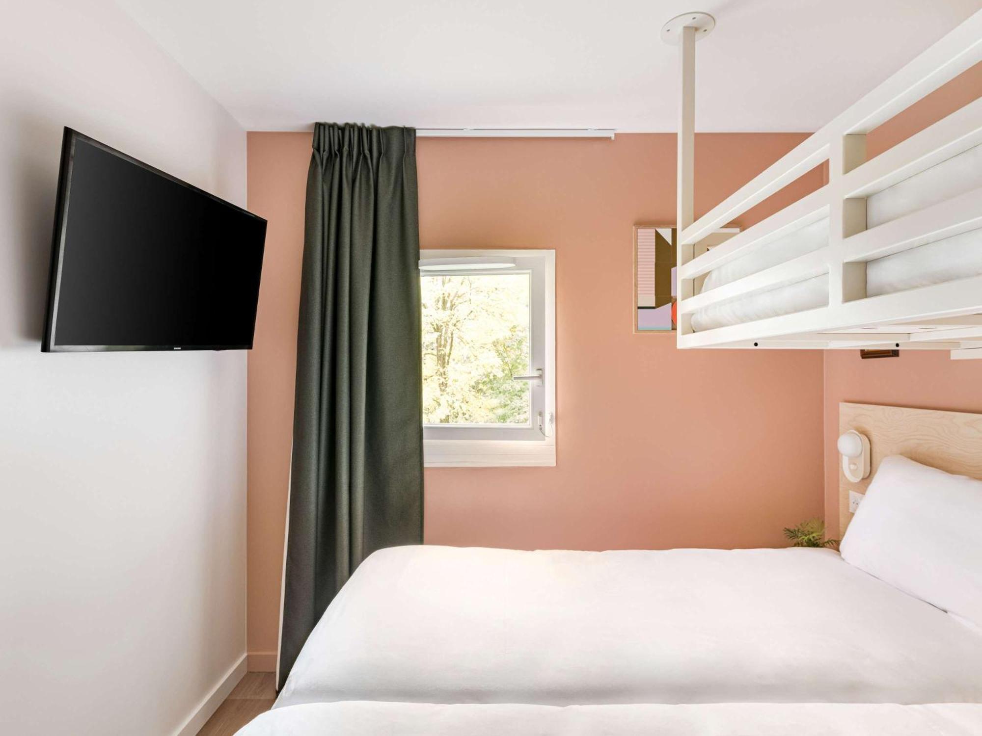 Greet Hotel Prevessin Geneve Aeroport Hotel 2*