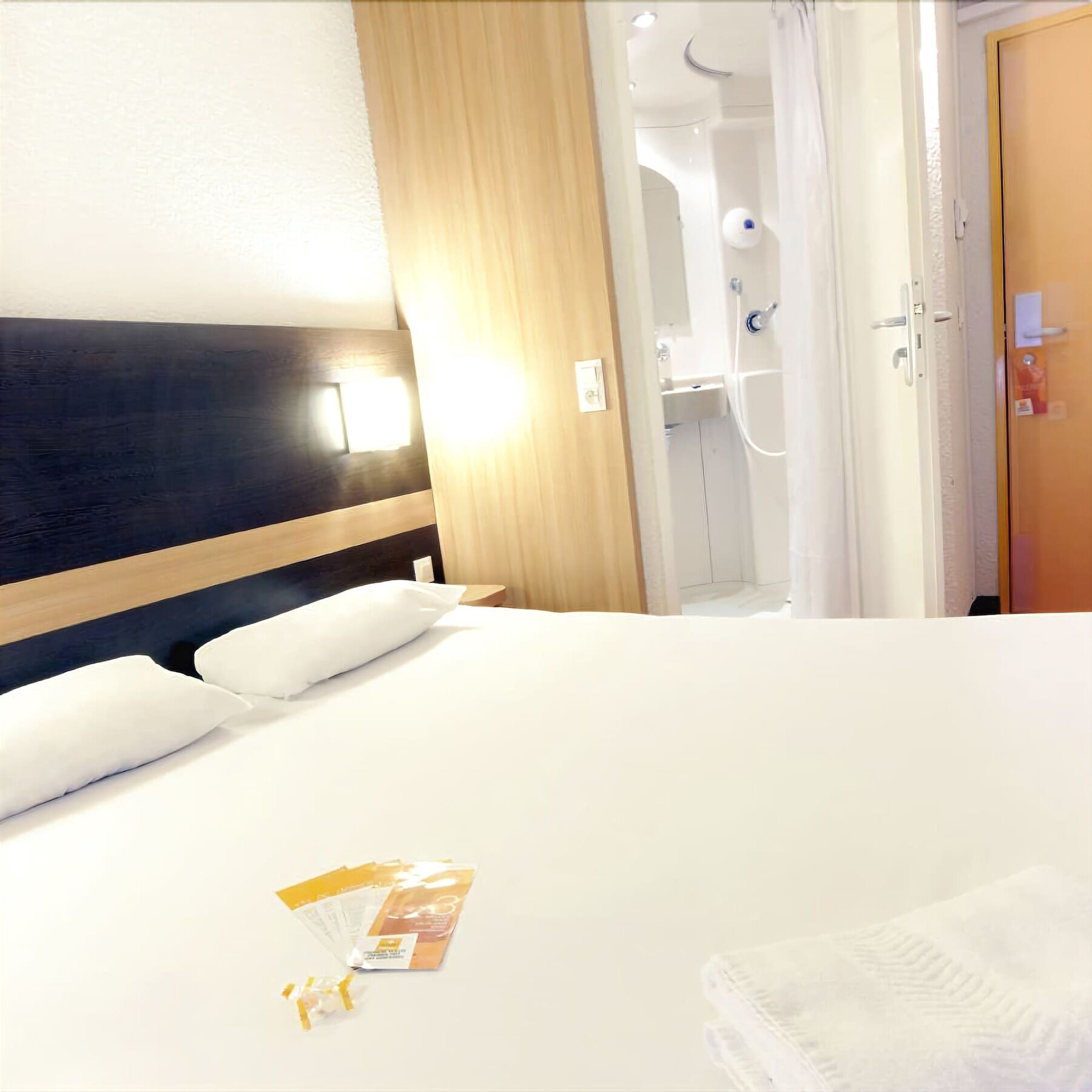 Greet Hotel Prevessin Geneve Aeroport Hotel 2*
